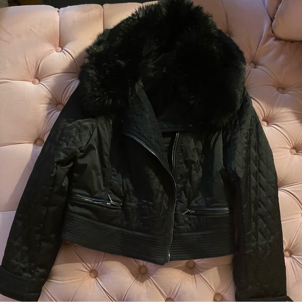 White House Black Market (Jacket)